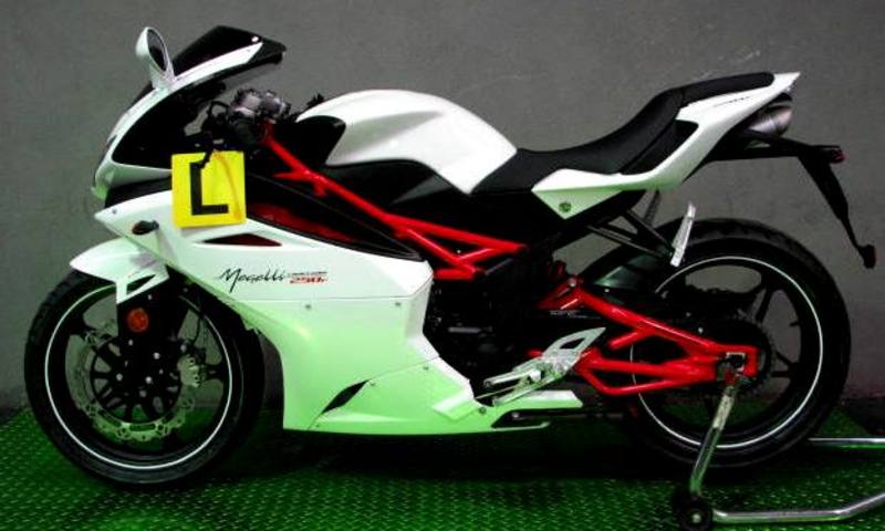 2012 MEGELLI 250 R S160 (70-4)