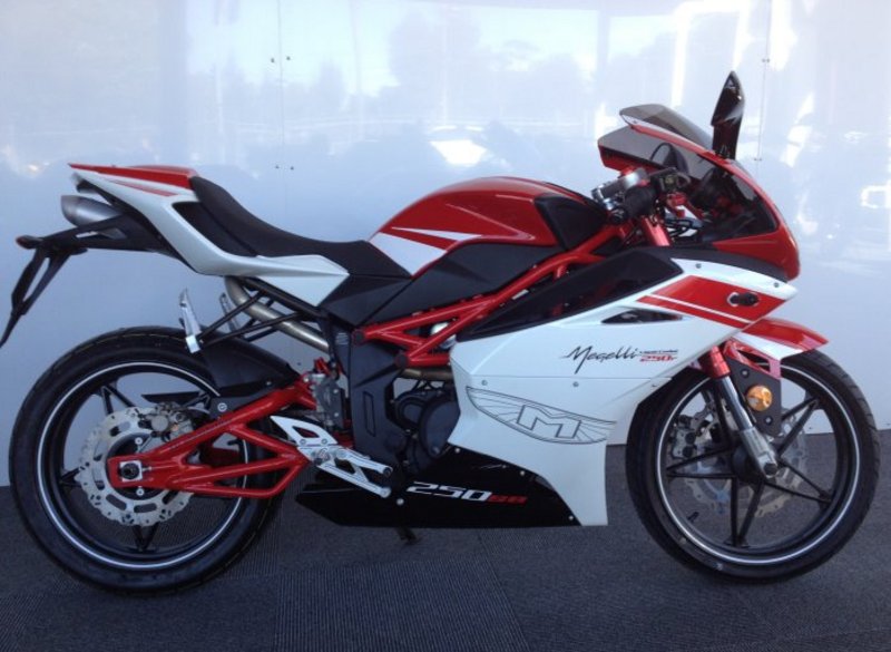 2013 MEGELLI 250CC 250 R SE 250RSE 