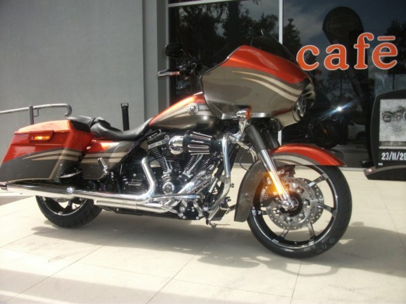 2013 HARLEY-DAVIDSON 1700CC FLTRX ROAD GLIDE CUSTOM MY13 953889