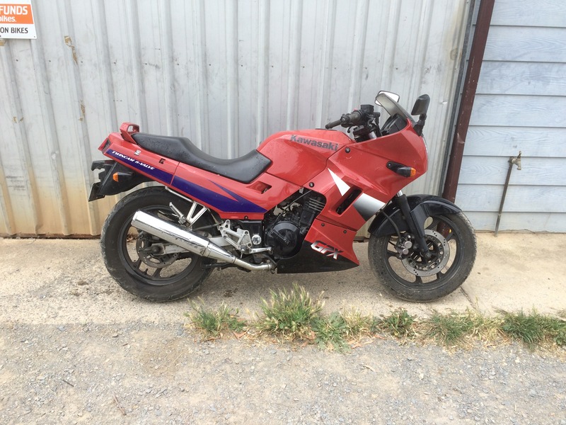 1998 KAWASAKI 250CC GPX250R (EX250) TIR-925