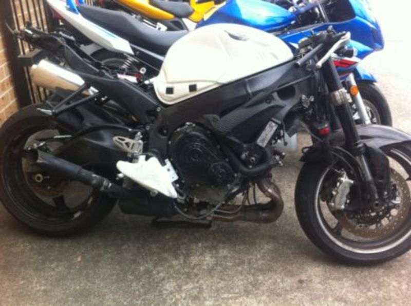 2011 SUZUKI 600CC GSX-R600 K9 003