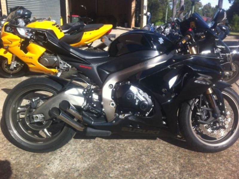 2010 SUZUKI 1000CC GSX-R1000 L0 4002
