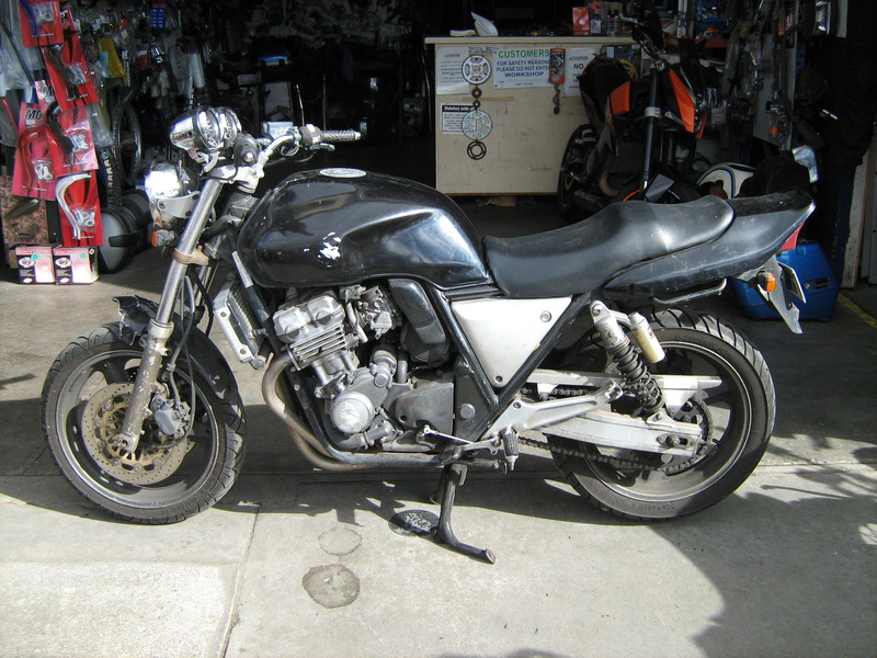 1999 HONDA 400CC