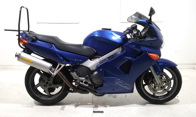 2000 HONDA 800CC VFR800F #300080