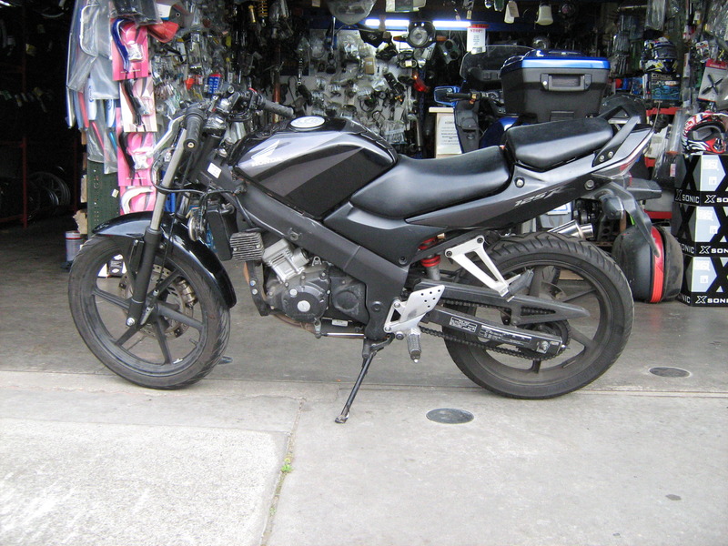 2008 HONDA 125CC CBR125R 7