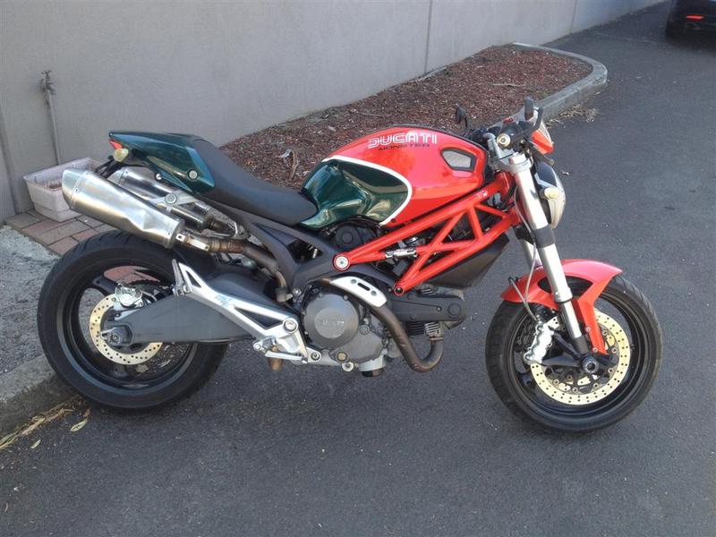 2008 Ducati Monster 696