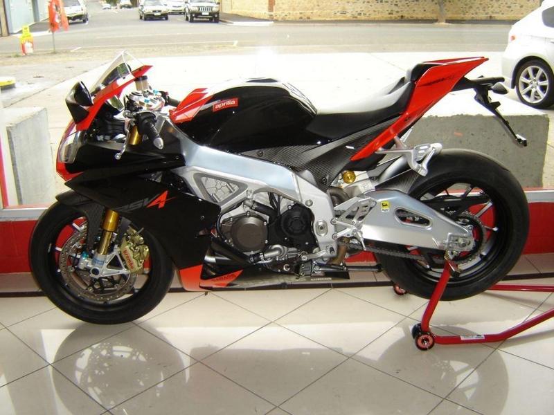 2009 APRILIA RS V4 FACTORY