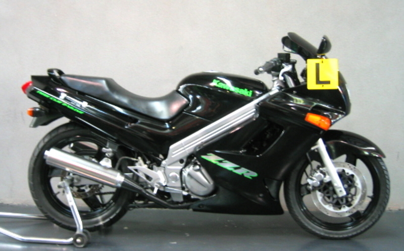 1995 KAWASAKI ZZ R250 6117 (148-3)