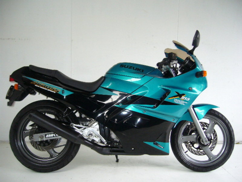 1997 SUZUKI GSX 250F (ACROSS)