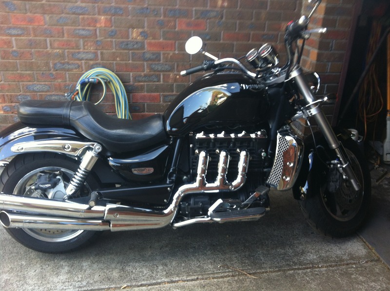 2008 TRIUMPH 2300CC ROCKET III CLASSIC