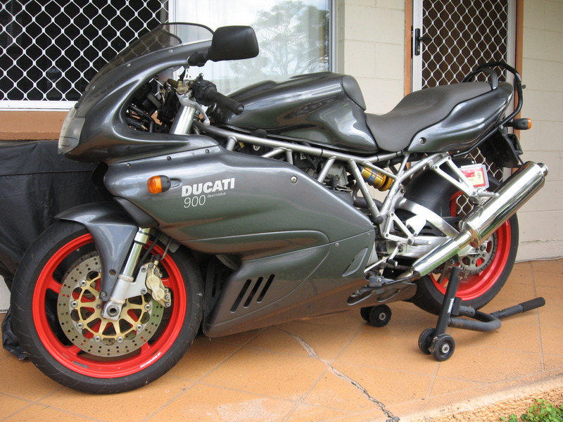 2002 DUCATI 904CC 900 SPORT MY02