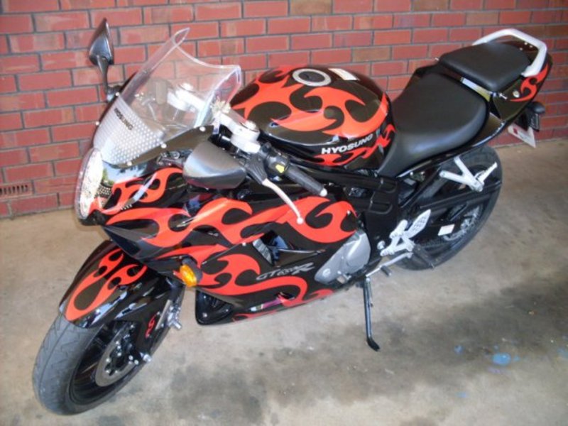 2007 HYOSUNG 650CC GT650L (COMET)