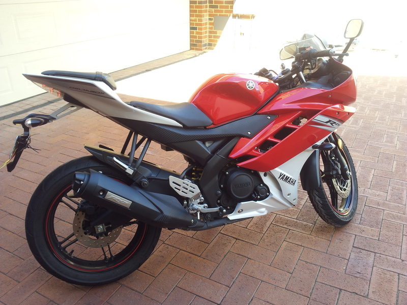 2013 YAMAHA 150CC YZF-R15