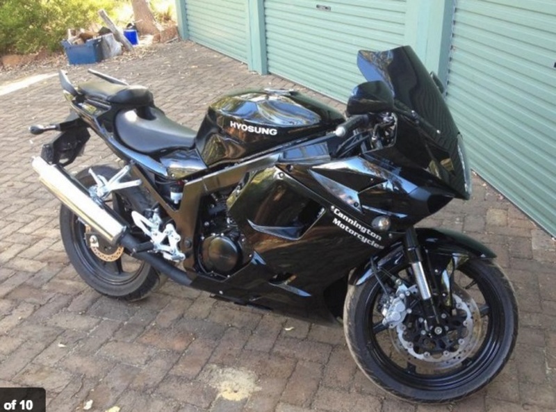 2010 HYOSUNG 250CC GT250R MY10