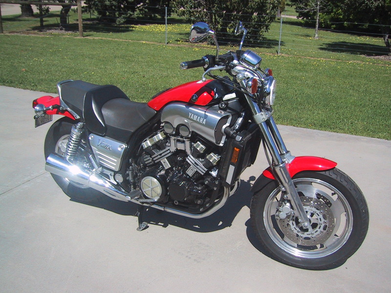 1996 YAMAHA 1200CC VMX1200 (VMAX)