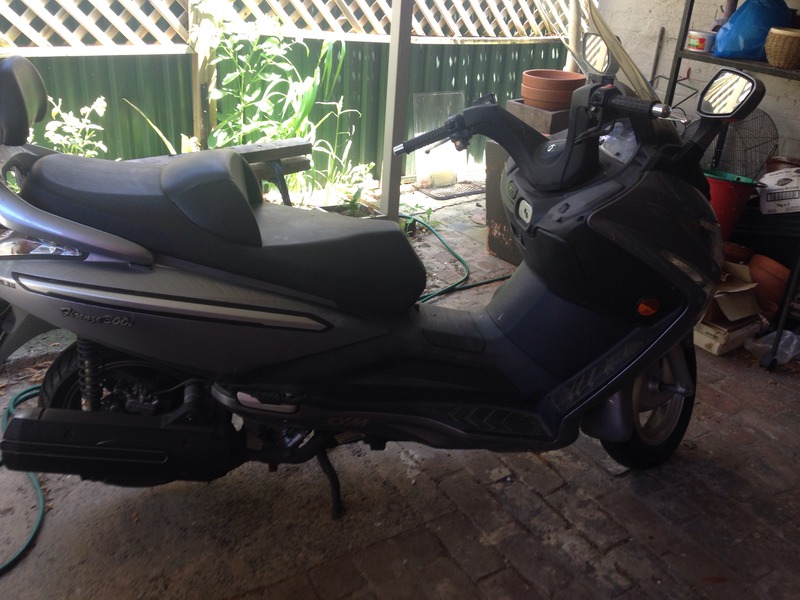 2011 SYM 300CC FIRENZE 300i