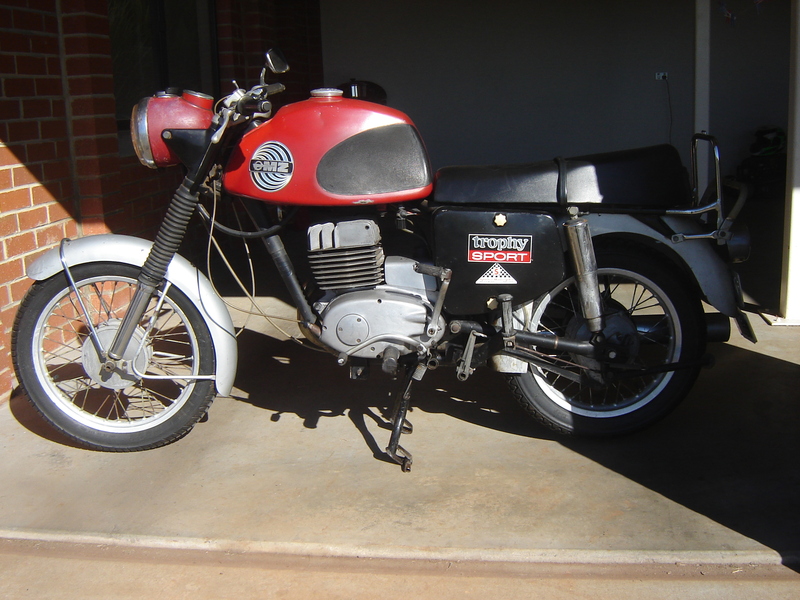1984 MZ 250CC ETZ250 (LUXUS),