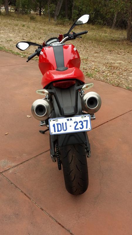 2009 DUCATI 696 MONSTER 696