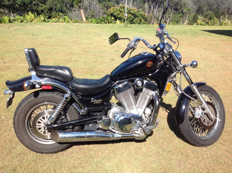 1992 SUZUKI 1400CC VS1400GLP (INTRUDER)