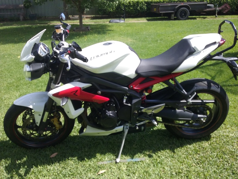 2013 TRIUMPH 675CC STREET TRIPLE R (NON ABS) MY13