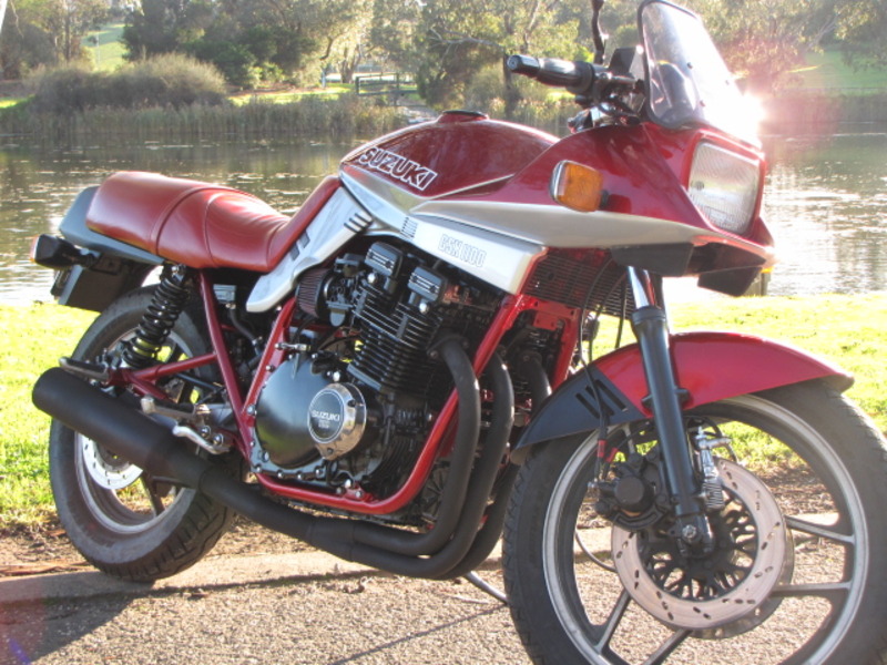 1984 SUZUKI 1100CC GSX1100S (KATANA)