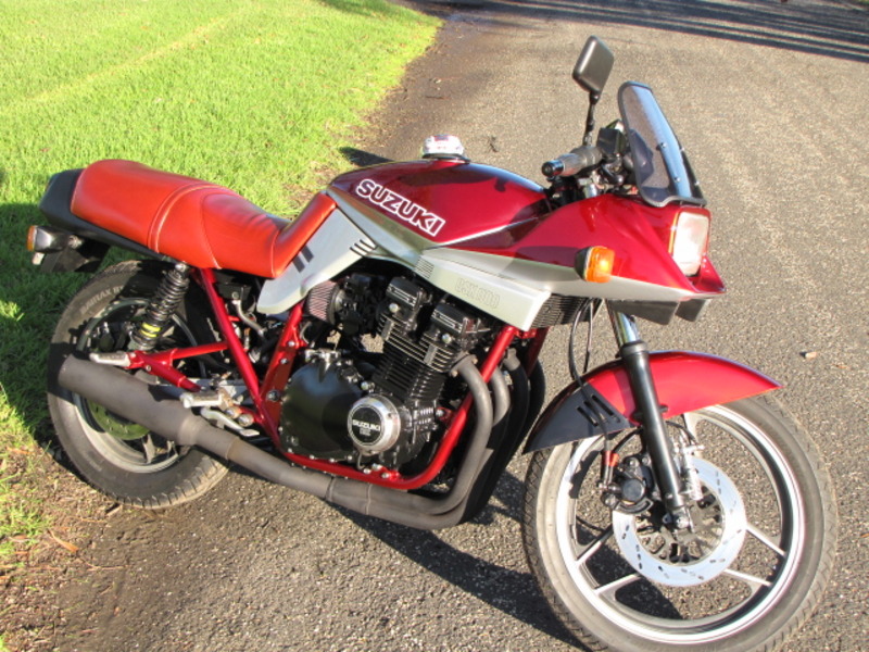 1984 SUZUKI 1100CC GSX1100S (KATANA)