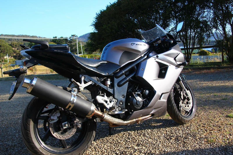 2010 HYOSUNG 650CC GT650R MY10