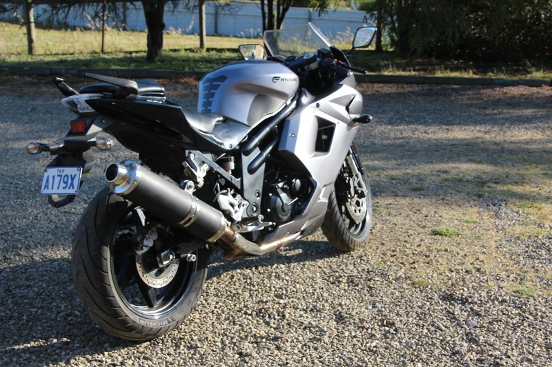 2010 HYOSUNG 650CC GT650R MY10