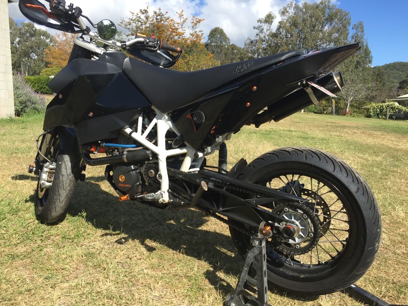 2008 KTM 690CC 690 SUPERMOTO