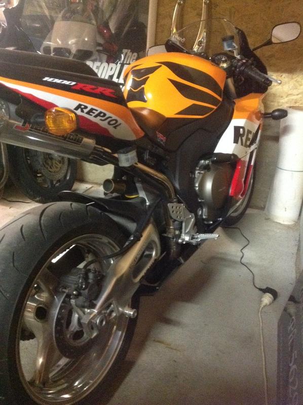 2004 HONDA 1000CC CBR1000RR (FBLADE) REPSOL REP 5
