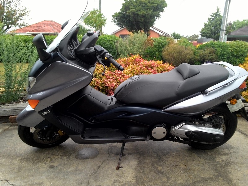 2006 YAMAHA 500CC TMAX 500 (XP500) N ROAD