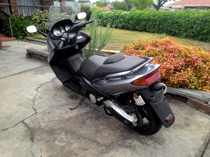 2006 YAMAHA 500CC TMAX 500 (XP500) N
