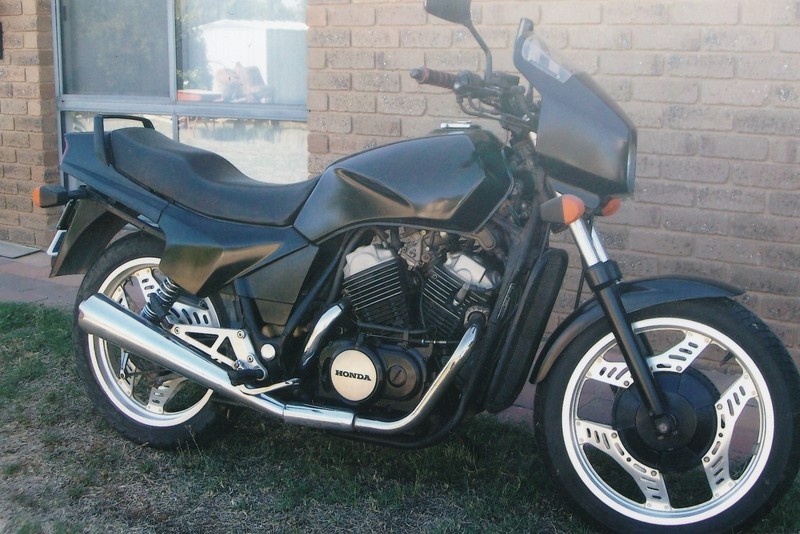 1983 HONDA 500CC FT500