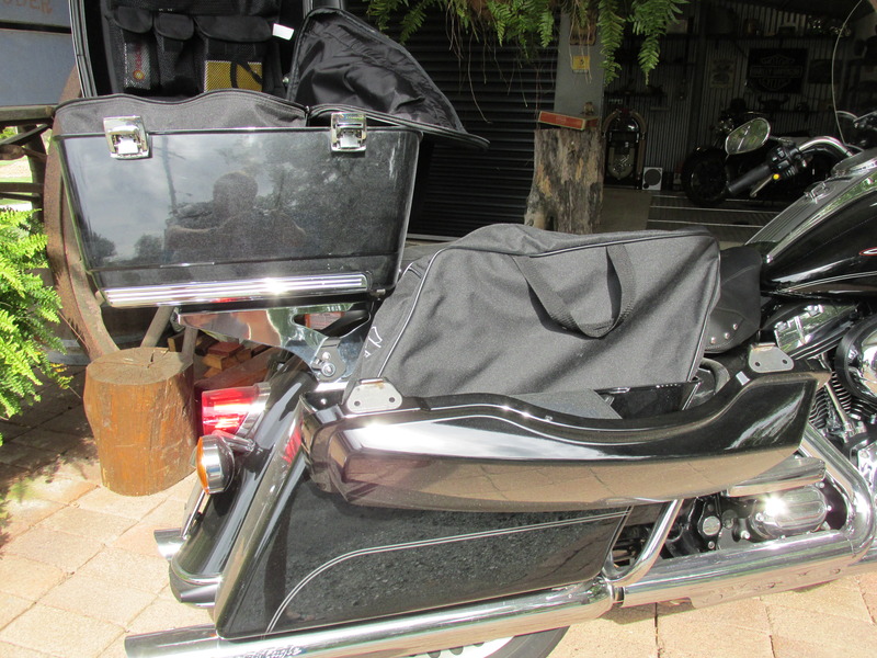 2009 HARLEY-DAVIDSON 1600CC FLHR ROAD KING MY09