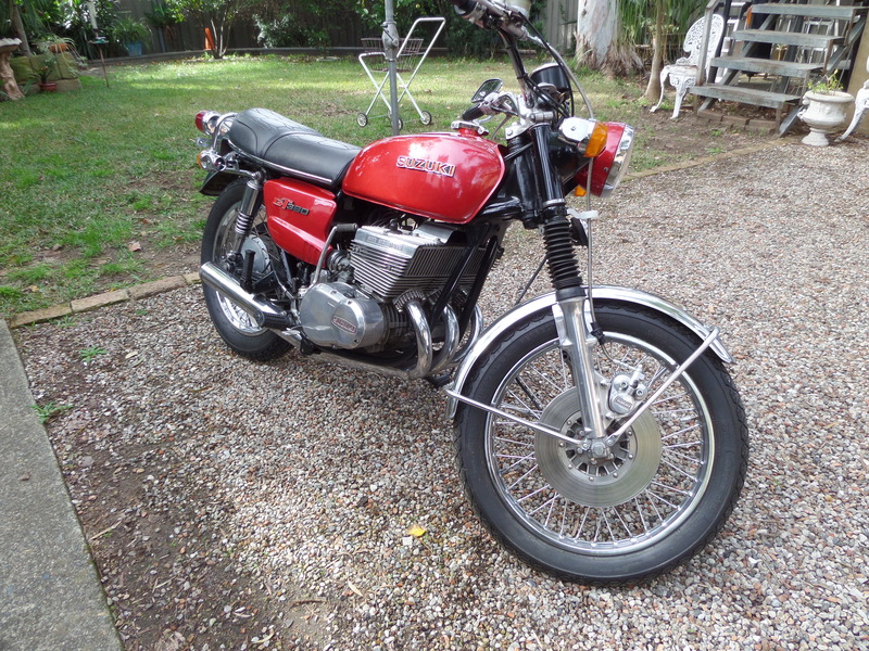 1977 SUZUKI 380CC GT380