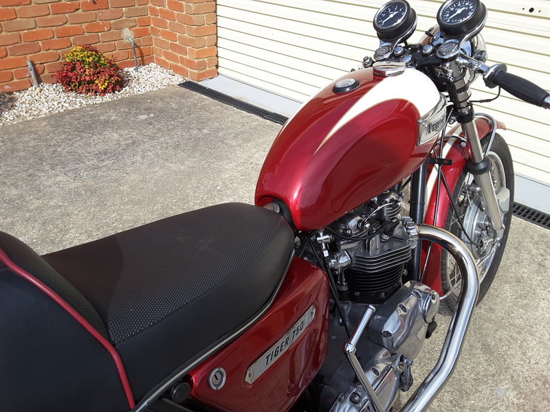 1971 TRIUMPH TIGER 750