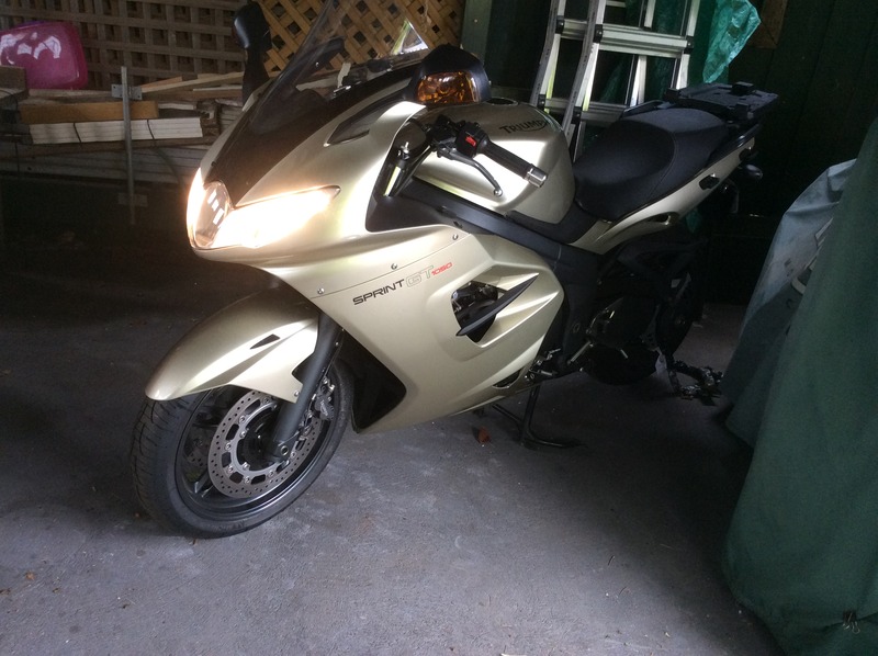 2014 TRIUMPH 1050CC SPRINT GT MY11