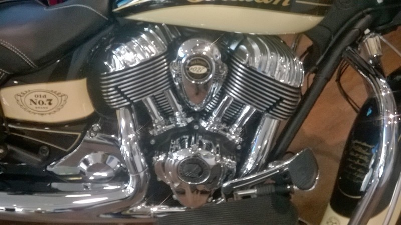 2016 INDIAN 1800CC CHIEF VINTAGE MY15