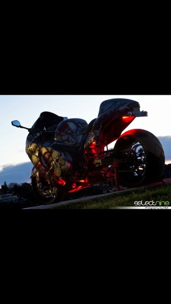 2004 SUZUKI 1300CC GSX1300R (HAYABUSA) K5