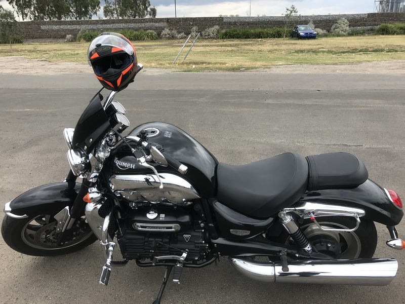 2011 TRIUMPH 2300CC ROCKET III ROADSTER MY10