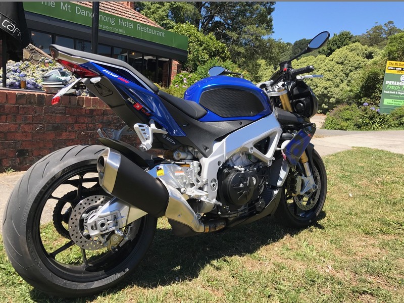 2015 APRILIA 1100CC TUONO V4 RR