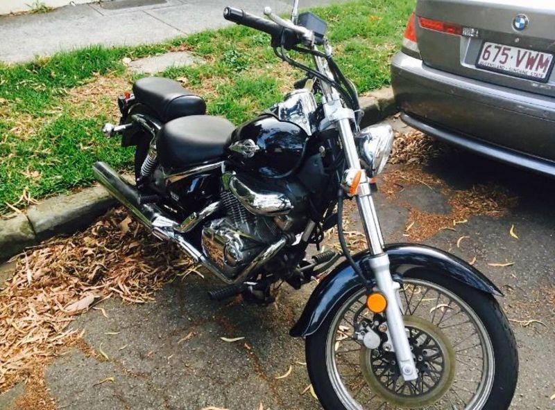 2009 SUZUKI 250CC VL250 (LC250 INTRUDER) K7