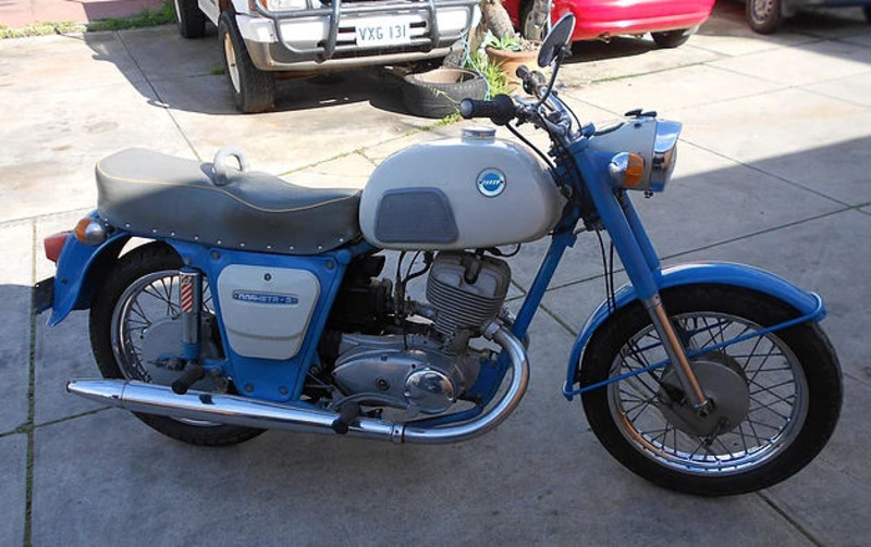 1971 IZH PLANETA 3