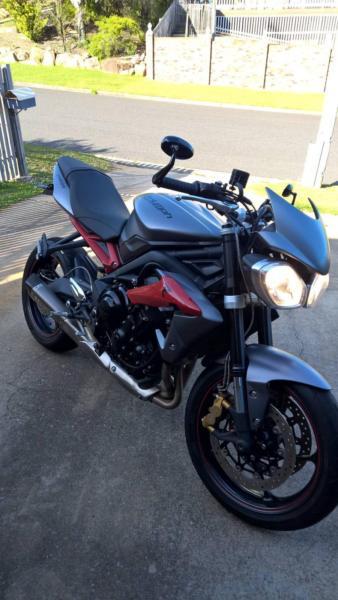 2013 TRIUMPH 675CC STREET TRIPLE R (NON ABS) MY13