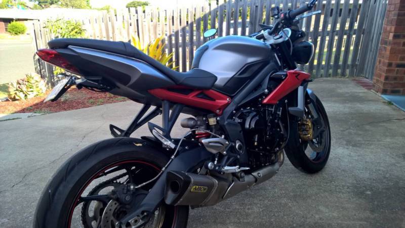 2013 TRIUMPH 675CC STREET TRIPLE R (NON ABS) MY13