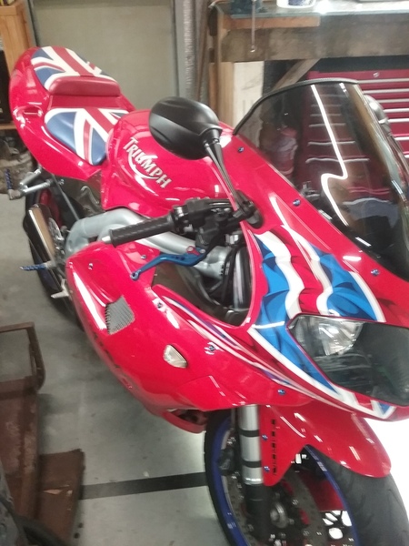 2004 TRIUMPH 955CC T955i (DAYTONA 955i)