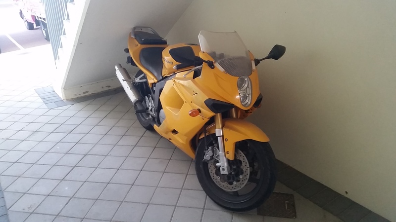2006 HYOSUNG 250CC GT250R