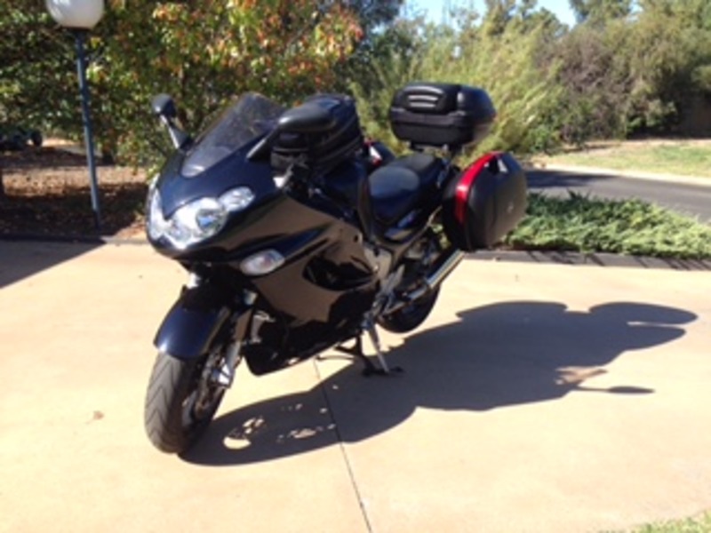 2002 KAWASAKI 1200CC ZZ-R1200 C1