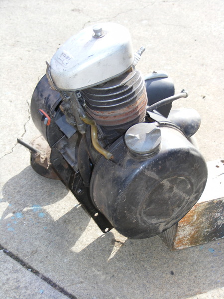 VELOSOLEX AUTO CYCLE TWO STROKE ENGINE
