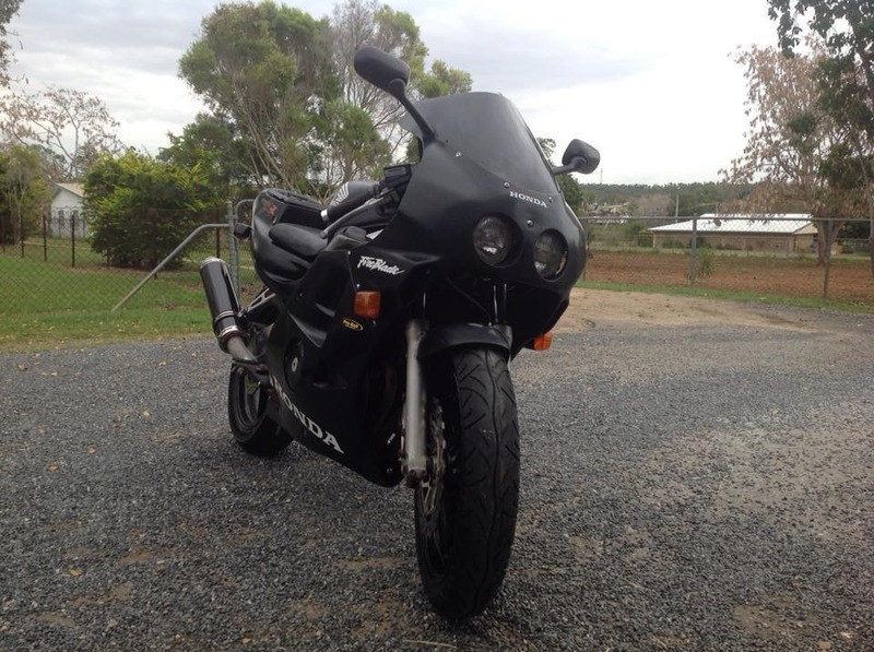 1996 HONDA 250CC CBR250RR (FIREBLADE)